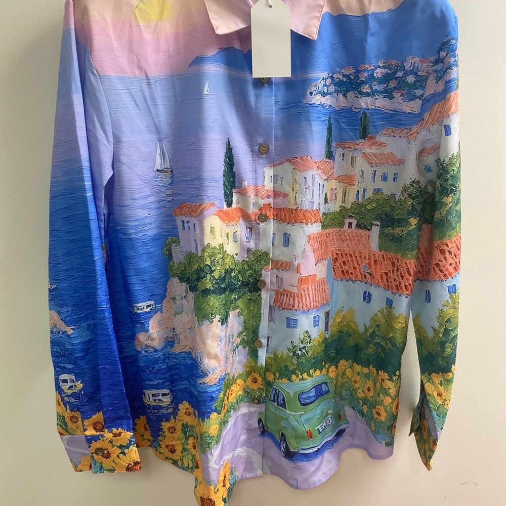 NWT Scenic Coastal Print Button-Up collar Shirt  long sleeve in Blue & Green